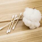 800 Pcs Cotton Swabs, Wooden Cotton Sticks for Ear, Chlorine-Free Hypoallergenic Cotton Swabs for Makeup, Daily Cleaning, Pet Care